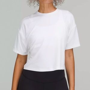 Lululemon Abrasion-Resistant Training T-Shirt Size 6